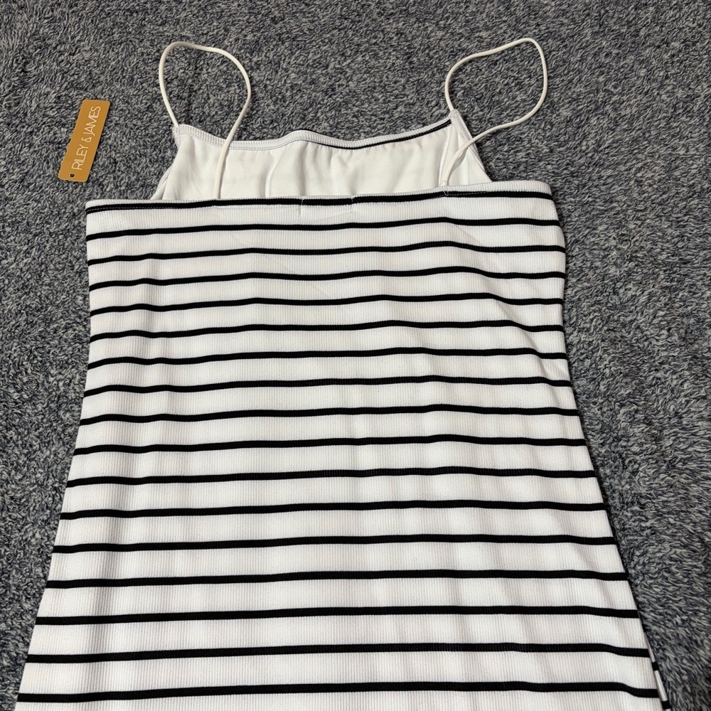 NWT Elegant Black and White Striped Dress XL - Picture 9 of 9
